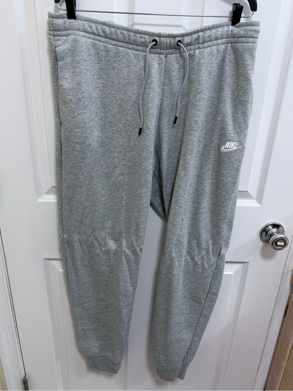 Nike Light Gray Fleece Joggers with Drawstring, Size Large